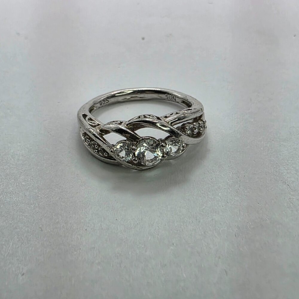 Sun 925 Sterling Silver Ring clear Stone Size 6.50 Intertwined‎ Crossover Unique